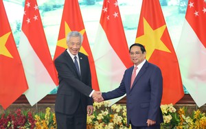 Thủ tướng Singapore: Việt Nam đạt kết quả kinh tế ấn tượng