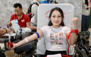 Chủ nhật Đỏ lần thứ XVI thu hút gần 3.000 lượt người TPHCM tham gia hiến máu