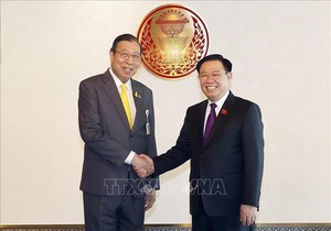 Chủ tịch Quốc hội Vương Đình Huệ hội kiến Chủ tịch Thượng viện Thái Lan