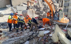 Hỗ trợ một số gia đình công dân Việt Nam bị ảnh hưởng bởi động đất