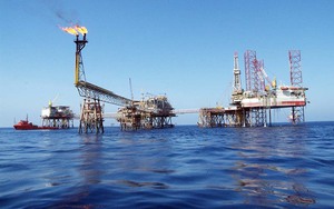 Đề xuất thẩm quyền quyết định đầu tư ra nước ngoài trong hoạt động dầu khí