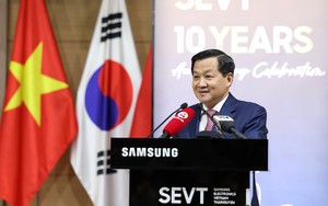 Phó Thủ tướng Lê Minh Khái dự Lễ kỷ niệm 10 năm thành lập Công ty TNHH Điện tử Samsung Việt Nam Thái Nguyên