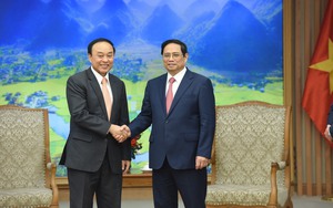Thủ tướng Phạm Minh Chính tiếp Bộ trưởng Y tế Lào