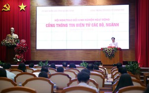 TỔNG THUẬT: Hội nghị đầu tiên giữa các Cổng TTĐT Bộ, ngành