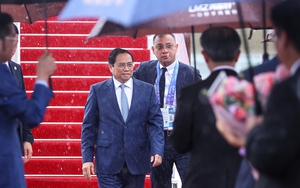 Chùm ảnh: Thủ tướng Phạm Minh Chính bắt đầu chuyến công tác tại Trung Quốc