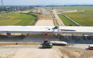 Khơi thông mỏ vật liệu tại Hà Tĩnh, cao tốc Bắc-Nam tăng tốc thi công bù tiến độ