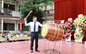 Phó Thủ tướng Trần Lưu Quang dự Lễ khai giảng năm học mới tại Thái Nguyên