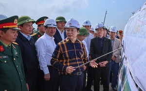 Phó Thủ tướng Trần Hồng Hà kiểm tra, thúc đẩy tiến độ 2 dự án hạ tầng trọng điểm, chiến lược