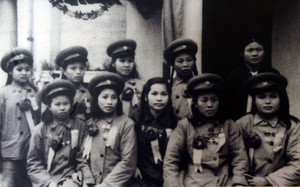 Những đóng góp phi thường của phụ nữ Việt Nam trong thắng lợi Điện Biên Phủ