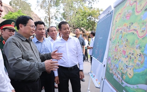 Thủ tướng Phạm Minh Chính khảo sát một số công trình, dự án tại TP. Phú Quốc, tỉnh Kiên Giang