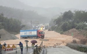 Phân luồng qua các điểm ách tắc trên Quốc lộ 1 và tuyến cao tốc khu vực miền Trung