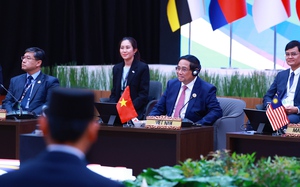 Thủ tướng: Tương lai của ASEAN sẽ được viết nên bởi thế hệ trẻ