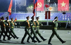 Câu chuyện về đội hình quân nhân LB Nga dự lễ diễu binh (A80) tại Hà Nội