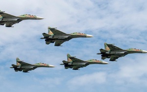 Nhiều loại máy bay, tàu ngầm, tàu hộ vệ tên lửa tham gia diễu binh A80