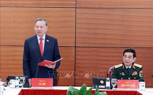 Chùm ảnh: Đại biểu thảo luận các văn kiện Đại hội XIV của Đảng