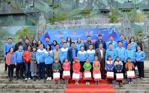 Chuỗi hoạt động tình nguyện ý nghĩa của thanh niên VPCP tại Hà Giang