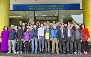 Gặp mặt cán bộ hưu trí Vụ Công tác Quốc hội, Địa phương và Đoàn thể nhân dịp Xuân Bính Ngọ 2026