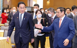 日本首相：日本与越南的合作空间是无限的