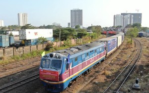 春节后首趟越南农产品国际联运列车输往中国