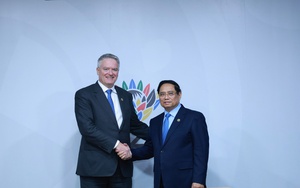 越南政府总理范明政会见法国总统和经合组织秘书长马蒂亚斯·科尔曼