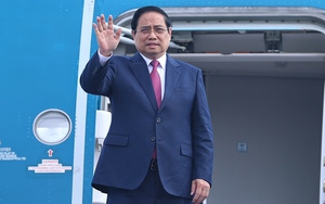 范明政总理启程前往老挝共同主持越老政府间委员会第48次会议