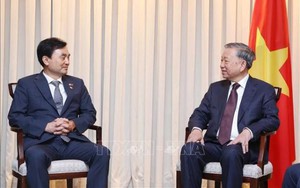 越共中央总书记苏林会见韩越议员友好小组主席