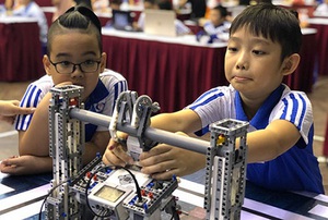 42 đội Robotics nhí Hà Nội tranh tài để tham dự Robothon quốc tế