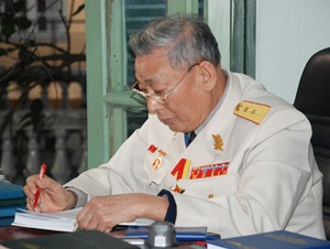 Trung tướng Đồng Sỹ Nguyên - 'Cánh đại bàng của Trường Sơn'