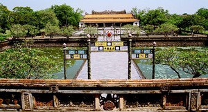 Gần 8 triệu USD tài trợ trùng tu Di tích cố đô Huế