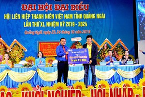 Trao tặng công trình Thanh niên 2 tỷ đồng tại Quảng Ngãi