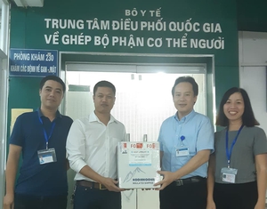 Trung tâm điều phối ghép tạng QG tiếp nhận 10 giác mạc từ Mỹ