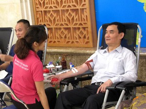 Hiến máu cứu người-Nét đẹp truyền thống của VPCP