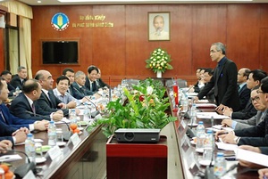 越南与乌兹别克斯坦促进农业合作