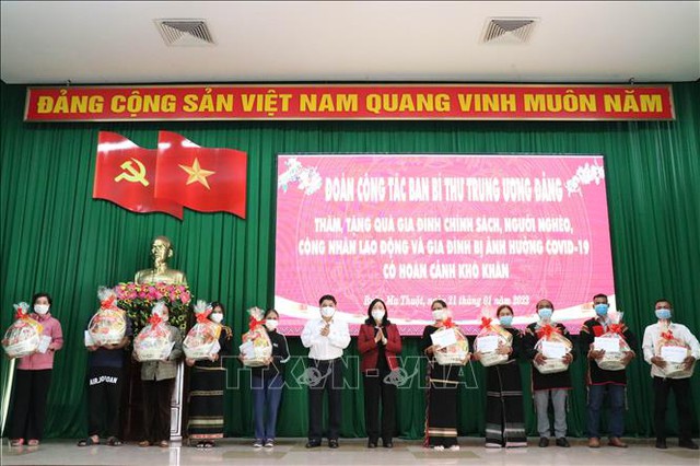 Trưởng ban Dân vận Trung ương dự Chương trình “Xuân Biên giới” tại Đắk Lắk  - Ảnh 1.