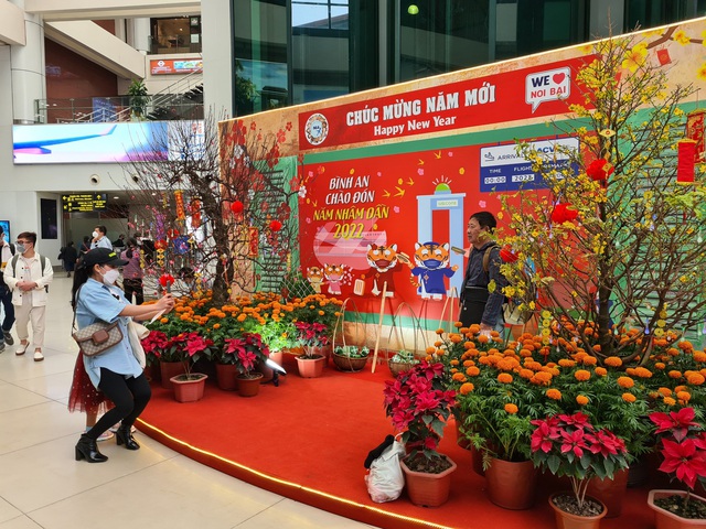 Sân bay Nội Bài sẵn sàng đón khách dịp Tết Nguyên đán - Ảnh 5. Sân bay Nội Bài sẵn sàng đón khách dịp Tết Nguyên đán - Ảnh 5.