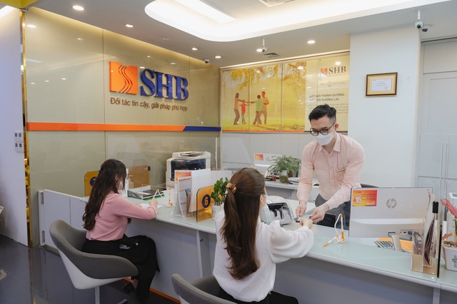 SHB được NHNN chấp thuận tăng vốn điều lệ - Ảnh 1. SHB được NHNN chấp thuận tăng vốn điều lệ - Ảnh 1.