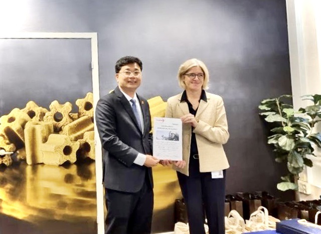 PVCFC đạt "Top những nhà máy tiêu hao năng thấp nhất thế giới" - Ảnh 1. PVCFC đạt "Top những nhà máy tiêu hao năng thấp nhất thế giới" - Ảnh 1.