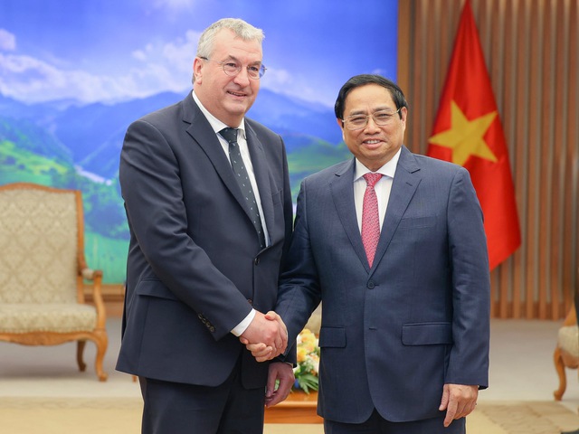 Thủ tướng tiếp Bộ trưởng-Thủ hiến Chính phủ Cộng đồng người Bỉ nói tiếng Pháp - Ảnh 1. Thủ tướng tiếp Bộ trưởng-Thủ hiến Chính phủ Cộng đồng người Bỉ nói tiếng Pháp - Ảnh 1.