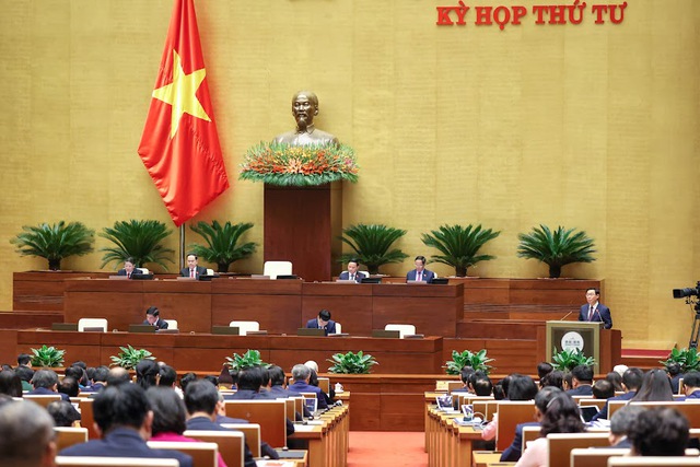 Kỳ họp thứ 4 Quốc hội khóa XV: Giám sát tối cao và quyết định những vấn đề quan trọng của đất nước - Ảnh 1. Kỳ họp thứ 4 Quốc hội khóa XV: Giám sát tối cao và quyết định những vấn đề quan trọng của đất nước - Ảnh 1.