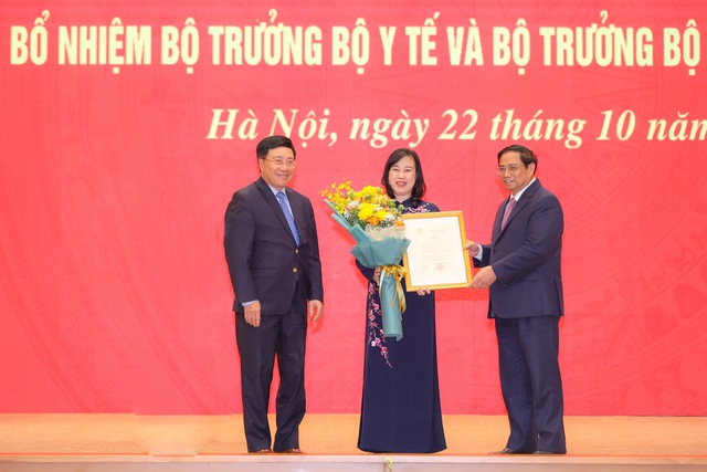 Thủ tướng Phạm Minh Chính trao Quyết định bổ nhiệm hai Bộ trưởng - Ảnh 2.