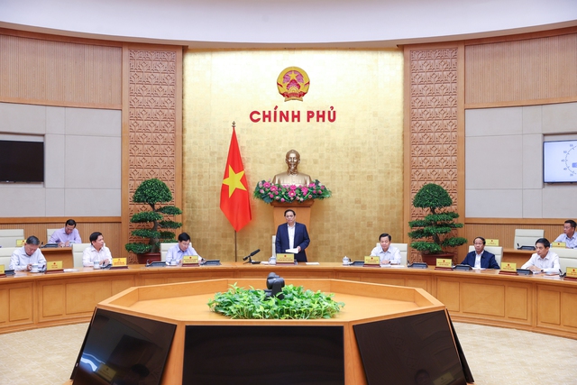 Thủ tướng Phạm Minh Chính chủ trì phiên họp Chính phủ thường kỳ tháng 10 - Ảnh 3.