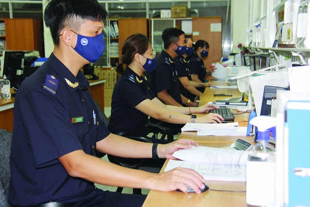 Xây dựng đội ngũ công chức Hải quan uy tín, tinh nhuệ - Ảnh 1. Xây dựng đội ngũ công chức Hải quan uy tín, tinh nhuệ - Ảnh 1.
