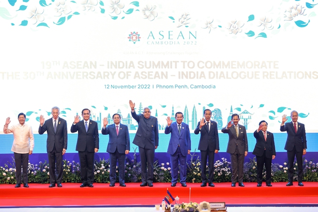 Thủ tướng: ASEAN+3 cần đi đầu, kiên định với chủ nghĩa đa phương, tự do hoá thương mại - Ảnh 8.