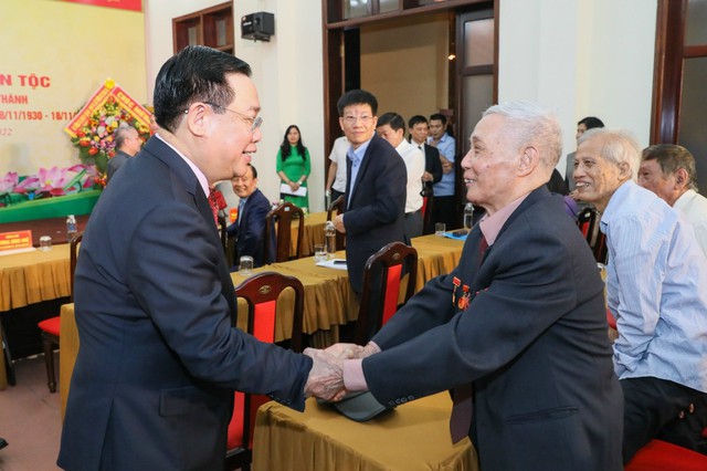 Chủ tịch Quốc hội dự Ngày hội Đại đoàn kết toàn dân tộc tại Hà Nội - Ảnh 1.