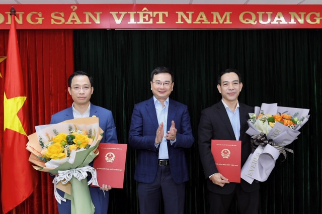 NHNN bổ nhiệm nhiều nhân sự mới - Ảnh 1. NHNN bổ nhiệm nhiều nhân sự mới - Ảnh 1.
