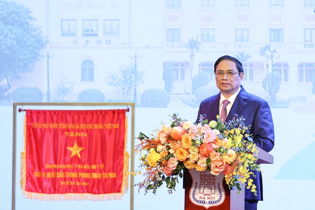 Thủ tướng Phạm Minh Chính dự lễ kỷ niệm 120 năm thành lập Trường Đại học Y Hà Nội - Ảnh 1.