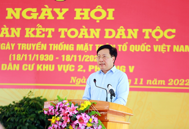 Phó Thủ tướng Thường trực dự Ngày hội Đại đoàn kết dân tộc tại Hậu Giang - Ảnh 1.