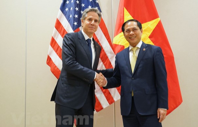 ﻿Bộ trưởng Bộ Ngoại giao Bùi Thanh Sơn gặp Ngoại trưởng Hoa Kỳ và Bộ trưởng Bộ Ngoại giao Nhật Bản - Ảnh 1.