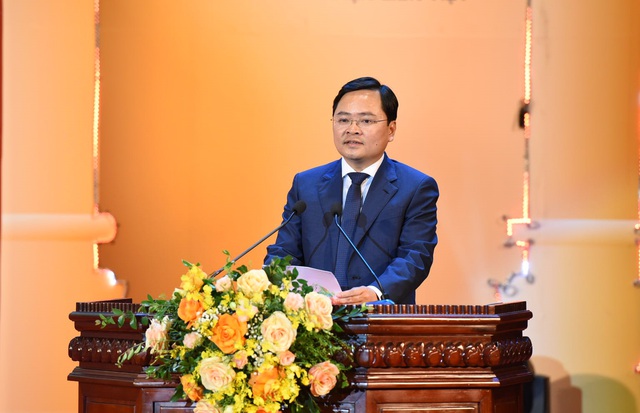Quỹ Khuyến học, khuyến tài Phạm Văn Trà trao giải thưởng hơn 3 tỷ đồng cho các tài năng tiêu biểu của tỉnh Bắc Ninh năm 2022 - Ảnh 3.