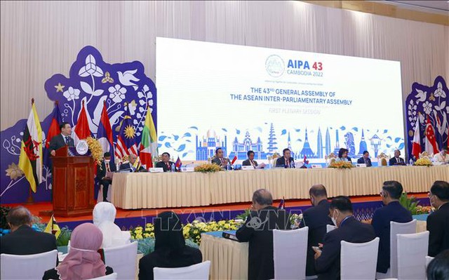 Chủ tịch Quốc hội Vương Đình Huệ nêu 5 đề xuất với AIPA  - Ảnh 2.